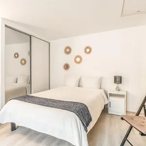  Apartment Chatelet Flat France